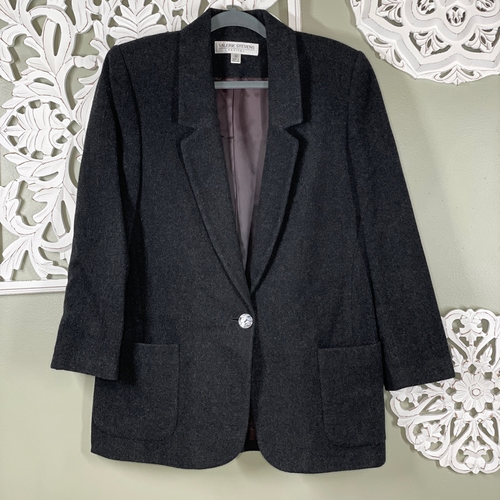 Valerie Stevens Charcoal Gray Blazer Suit Jacket Cashmere and Wool Petite